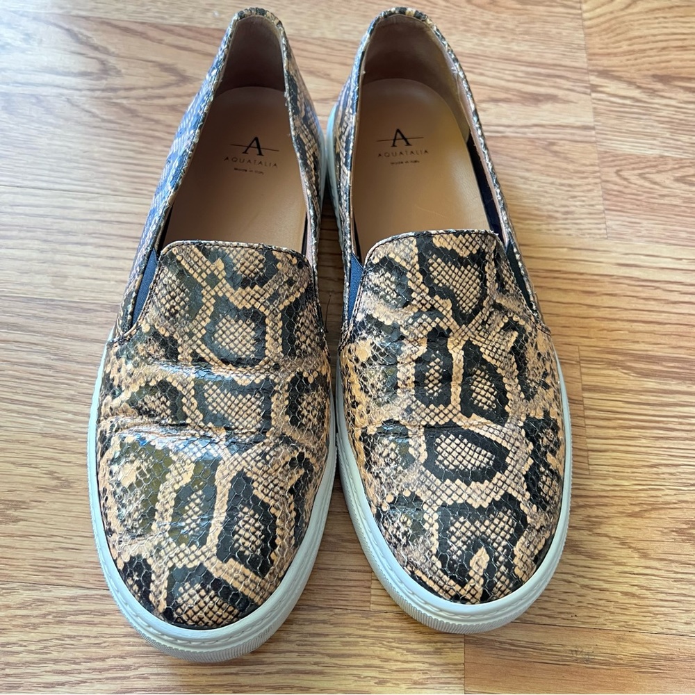 Aquatalia Onida shoes. Size 9.5